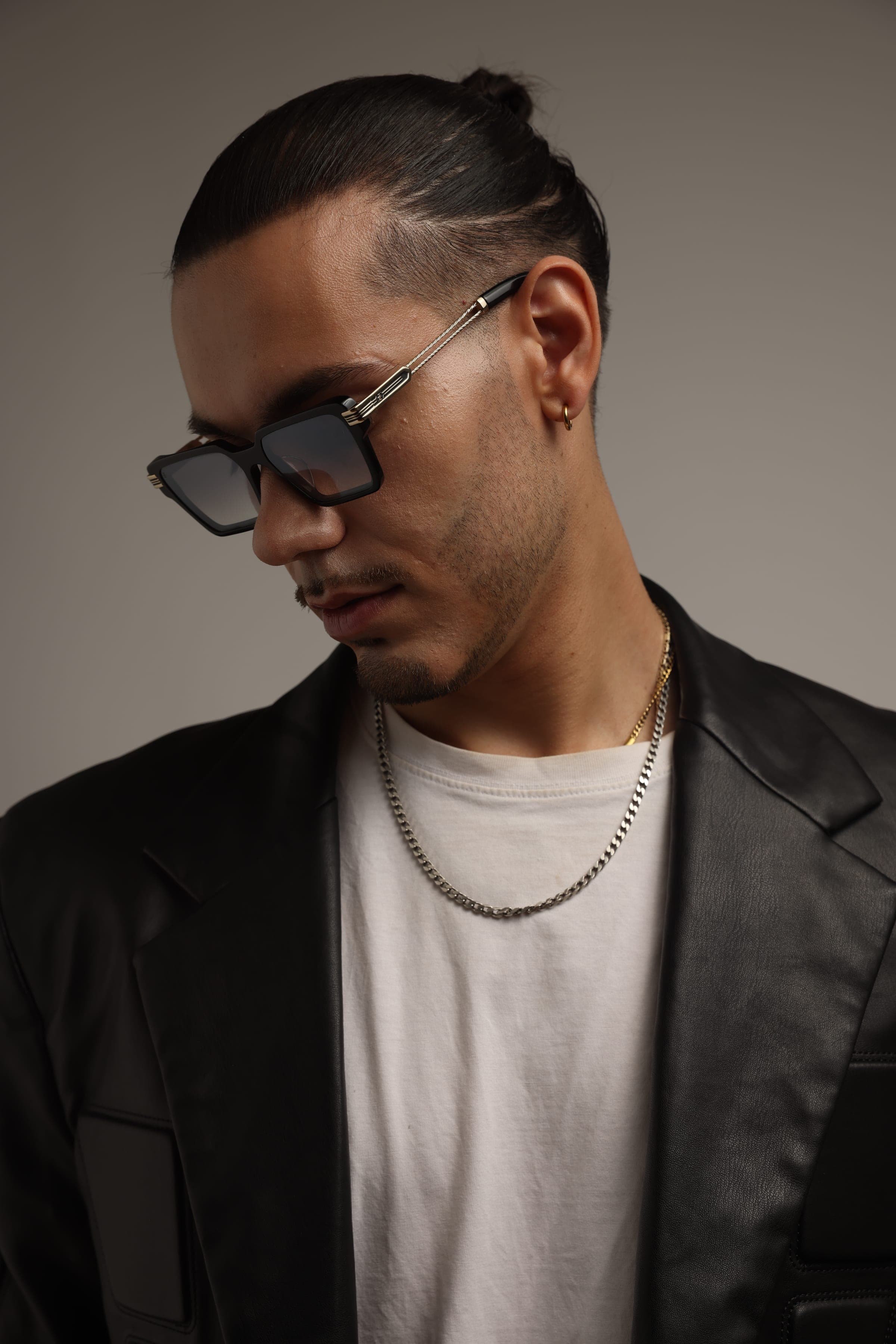 Célébrité portant lunettes LUJIA